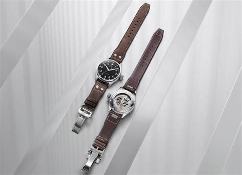 IWC「小型」大飛登場，改透背再加碼錶帶快拆系統.